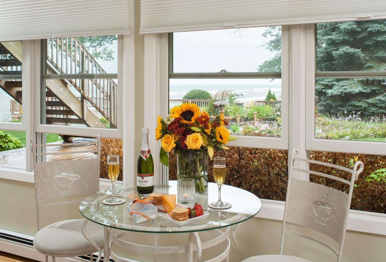 Bed and Breakfast Huron House Oscoda Exteriér fotografie